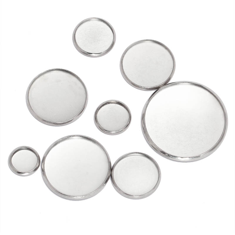 ステンレス製の丸いベゼルのカボショントレイ,20個,白いベー - Bezels Set Pendant のレビューと価格